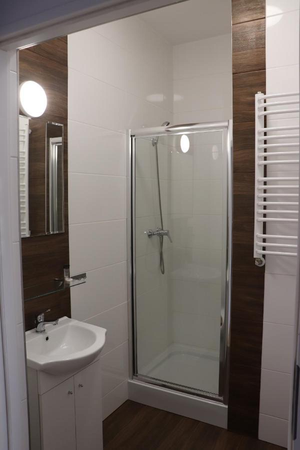 Dworek Pod Swierkami Jelenia Gora Exterior photo